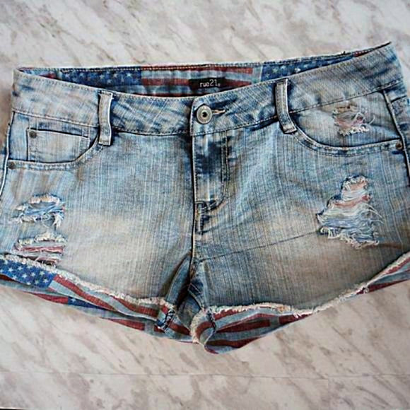 Rue21 Distressed‎ Short - Picture 1 of 5